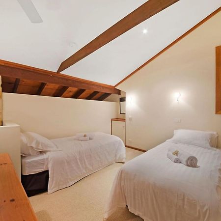 Sydney View Villa Woodford Buitenkant foto