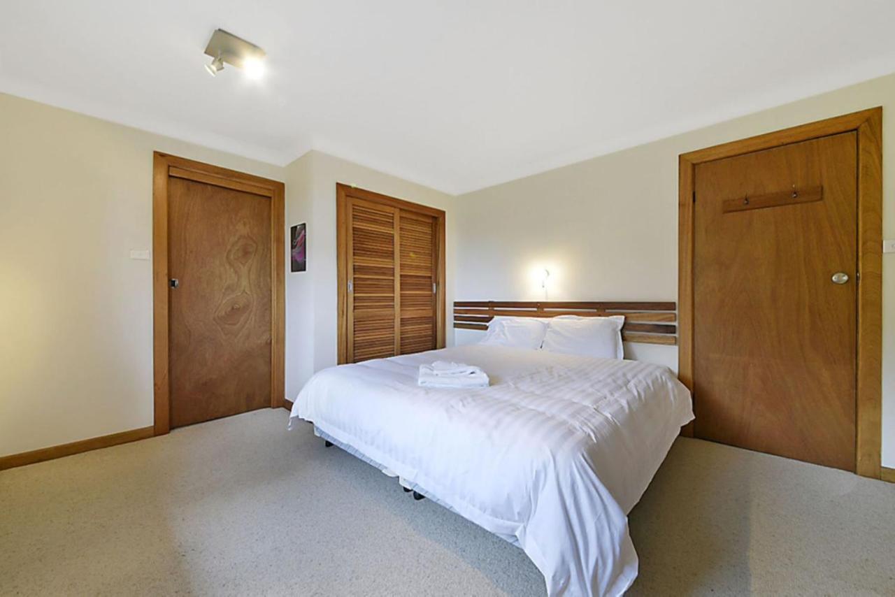 Sydney View Villa Woodford Buitenkant foto